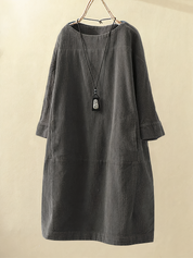 Langärmeliges Kleid im Cord-Stil mit Taschen