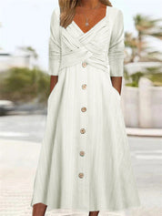 Damen-Midikleid mit 3/4-Ärmeln und Knopfleiste vorne