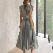 Plissiertes Chiffon-Midikleid für Damen mit tiefem V-Ausschnitt