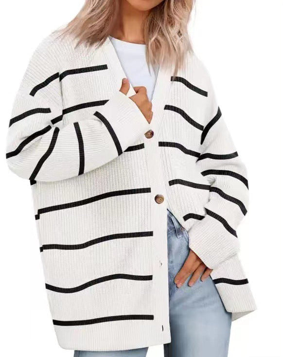 Oversized cardigan for women with button placket