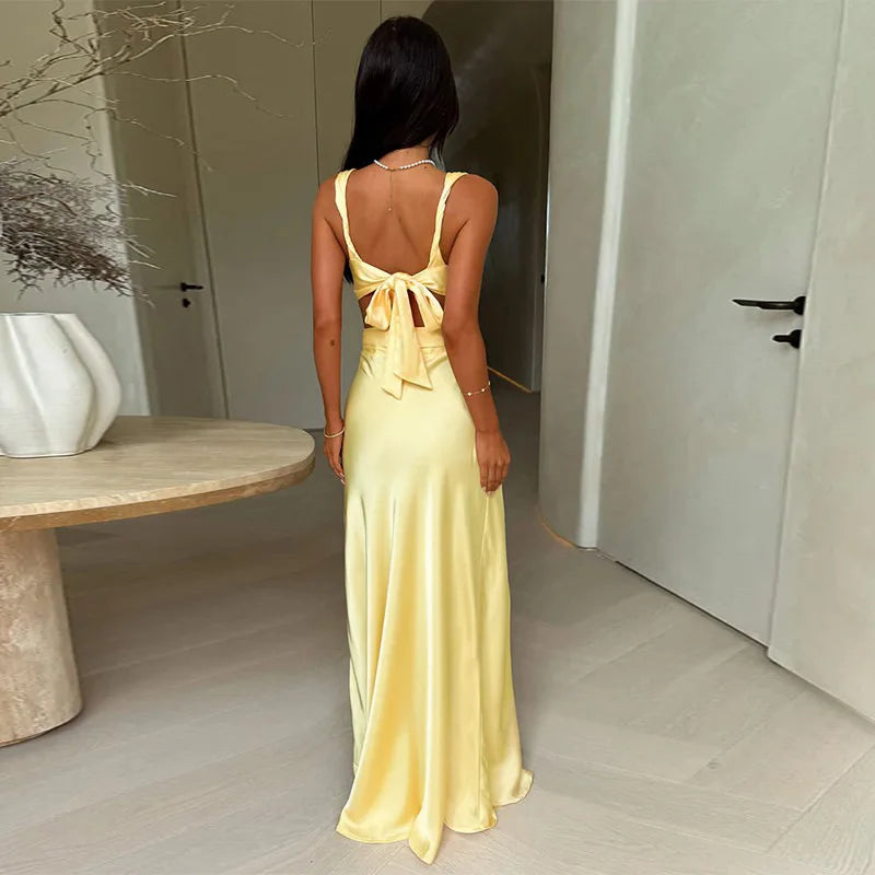 Formelles Maxikleid für Damen mit Cut-Out-Taille und Satin-Finish