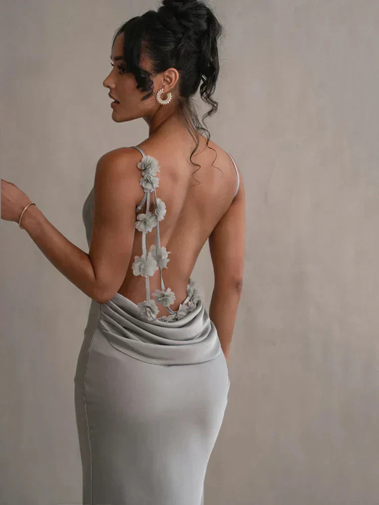 Satin-Maxikleid für Damen mit Rückenausschnitt und Wasserfallausschnitt für Abendgarderobe