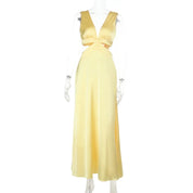 Formelles Maxikleid für Damen mit Cut-Out-Taille und Satin-Finish
