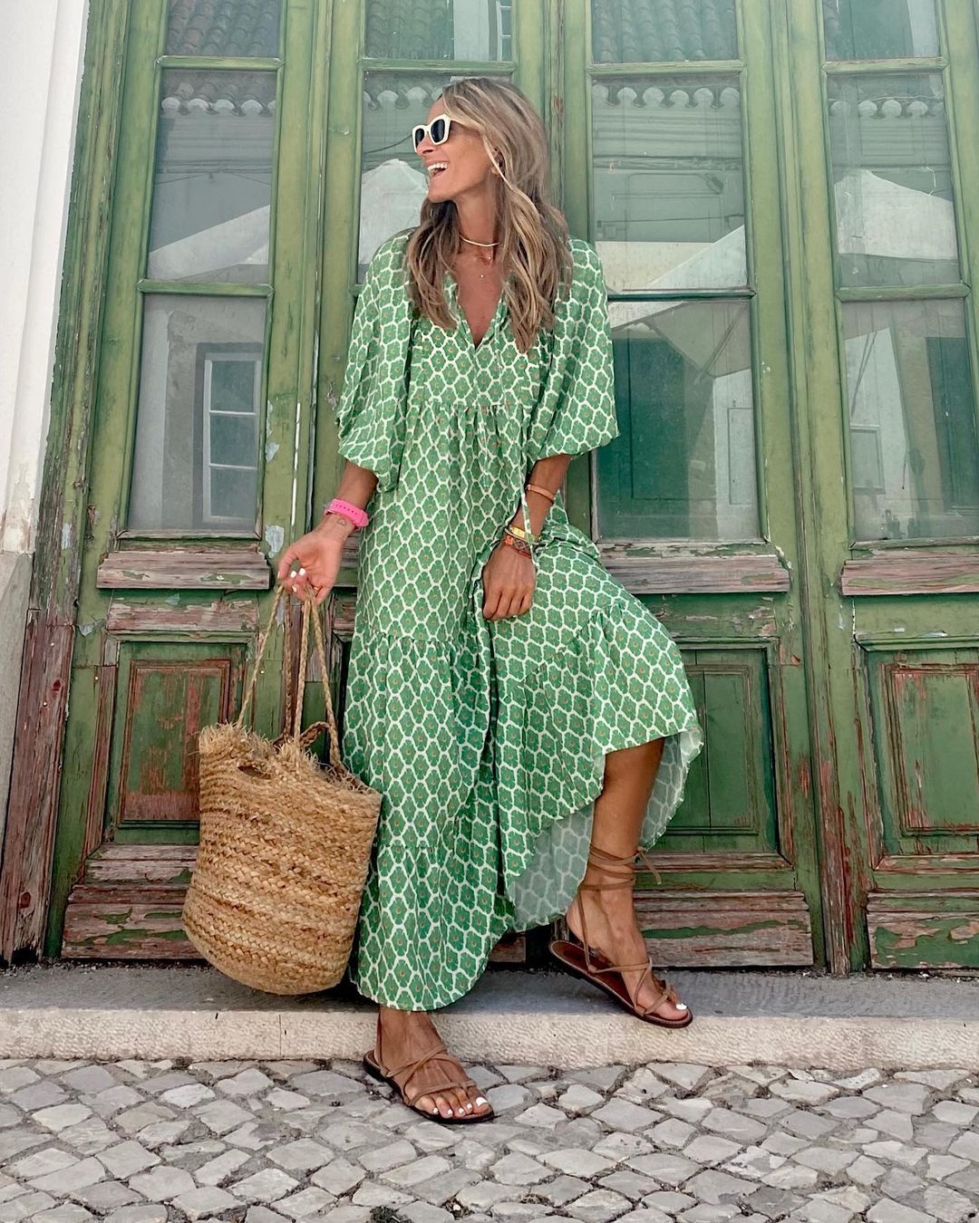 Boho-Maxikleid für Damen mit Blumenmuster, Puffärmeln und Stufensrock