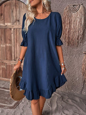 Elegantes Kleid mit Rundhalsausschnitt und Rüschen für Frauen