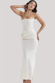 Strapless-Abendkleid aus Satin für Damen mit gerafftem Detail an der Hüfte