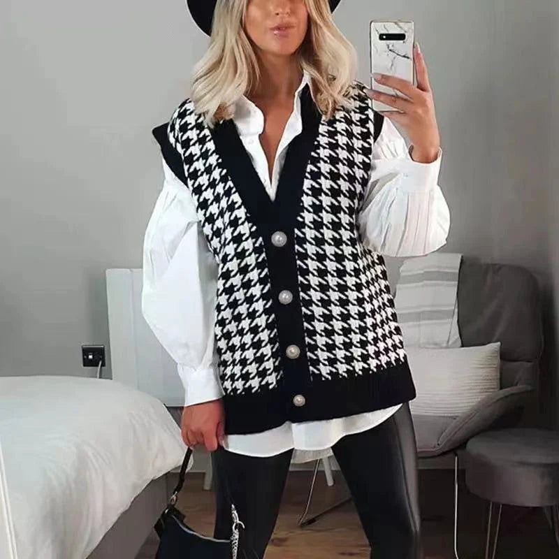 Weste aus Strick mit Hahnentrittmuster und Knopfdetails für Damen