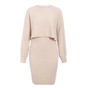 Zweiteiliges Set für Damen mit geripptem Midirock und kurzem Pullover Oberteil