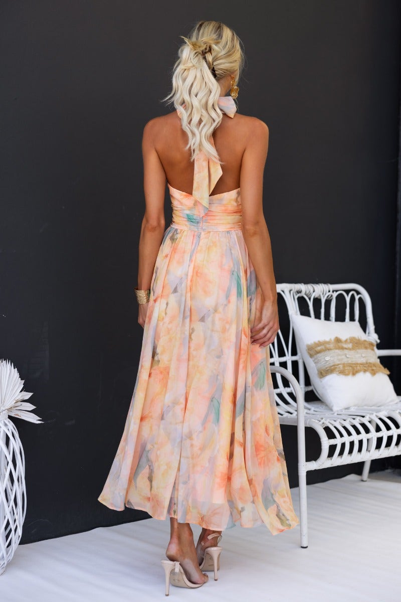 Maxikleid für Damen mit Blumenmuster und Neckholder-Ausschnitt aus Chiffon-Mischgewebe