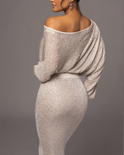 Damen-Maxikleid aus Strick mit langen Ärmeln und schulterfreiem Ausschnitt
