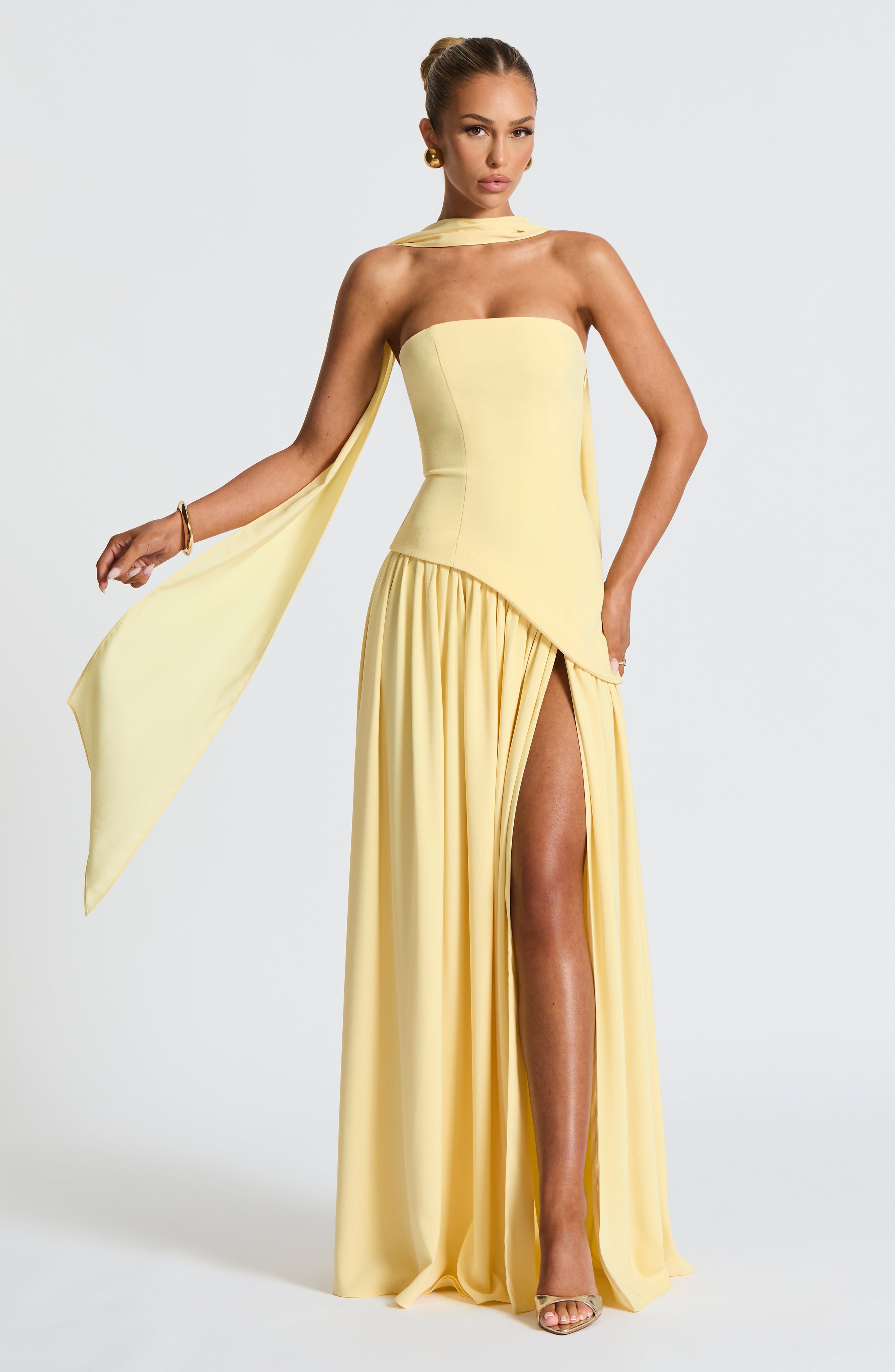 Strapless-Abendkleid für Damen mit hohem Seitenschlitz