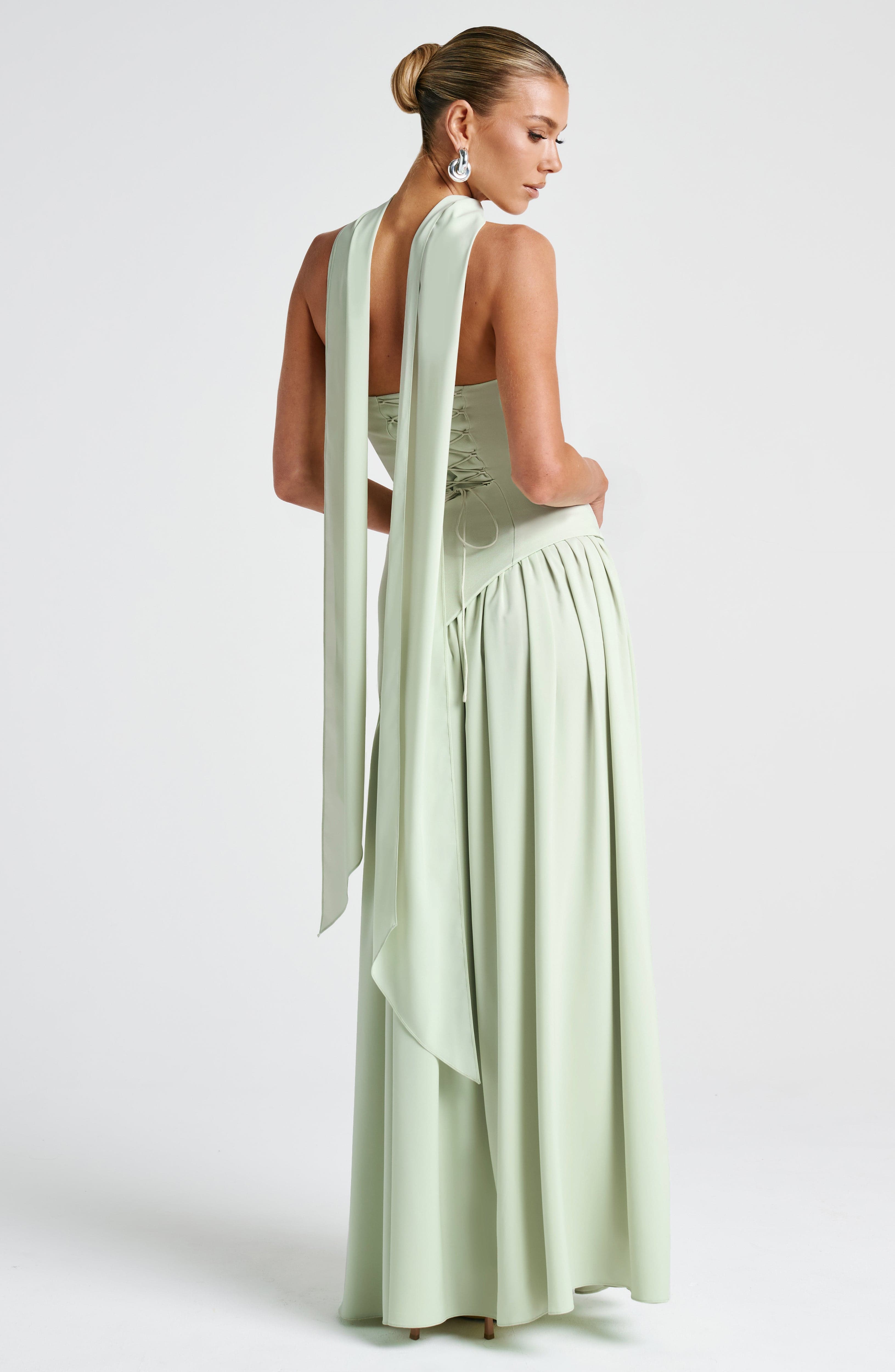 Strapless-Abendkleid für Damen mit hohem Seitenschlitz