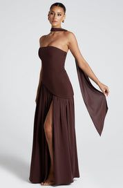 Strapless-Abendkleid für Damen mit hohem Seitenschlitz