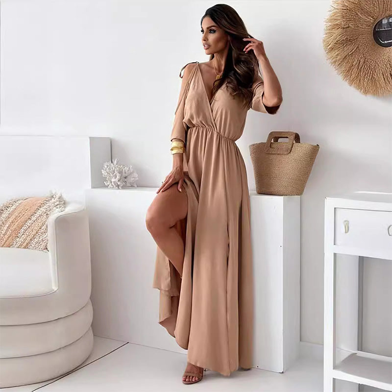 Rotes Maxikleid für Damen mit V-Ausschnitt, Seitenschlitz und Flatterärmeln